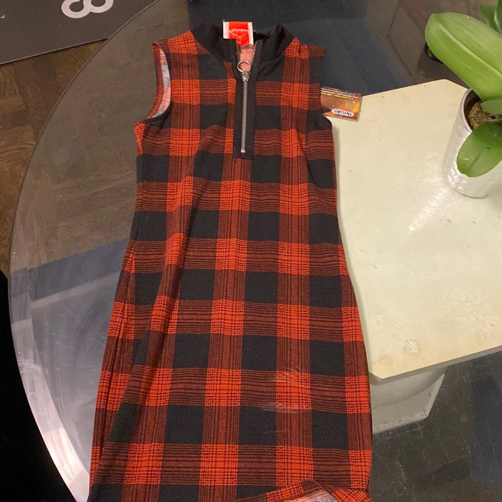 Women’s dress